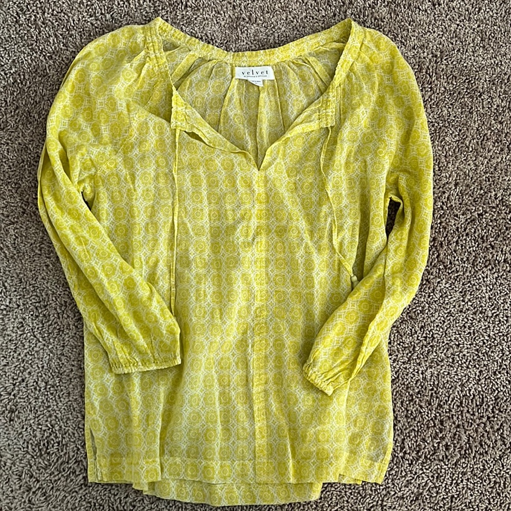 Velvet by Graham and Spencer tunic top